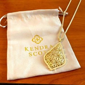 Kendra Scott Gold necklace